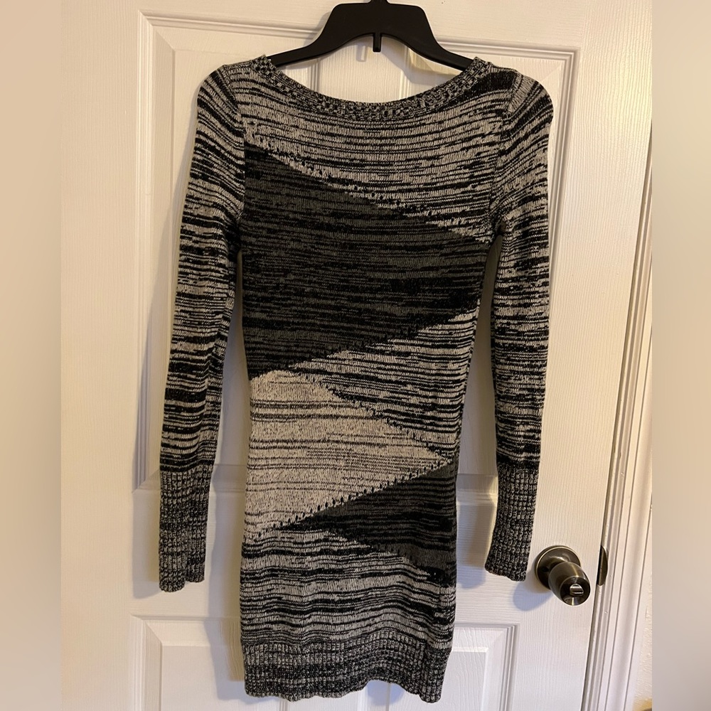 Pulover dress